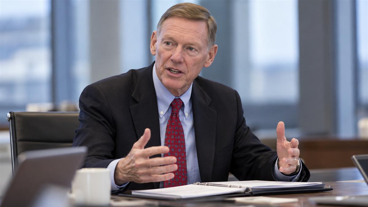 Alan Mulally, 2016