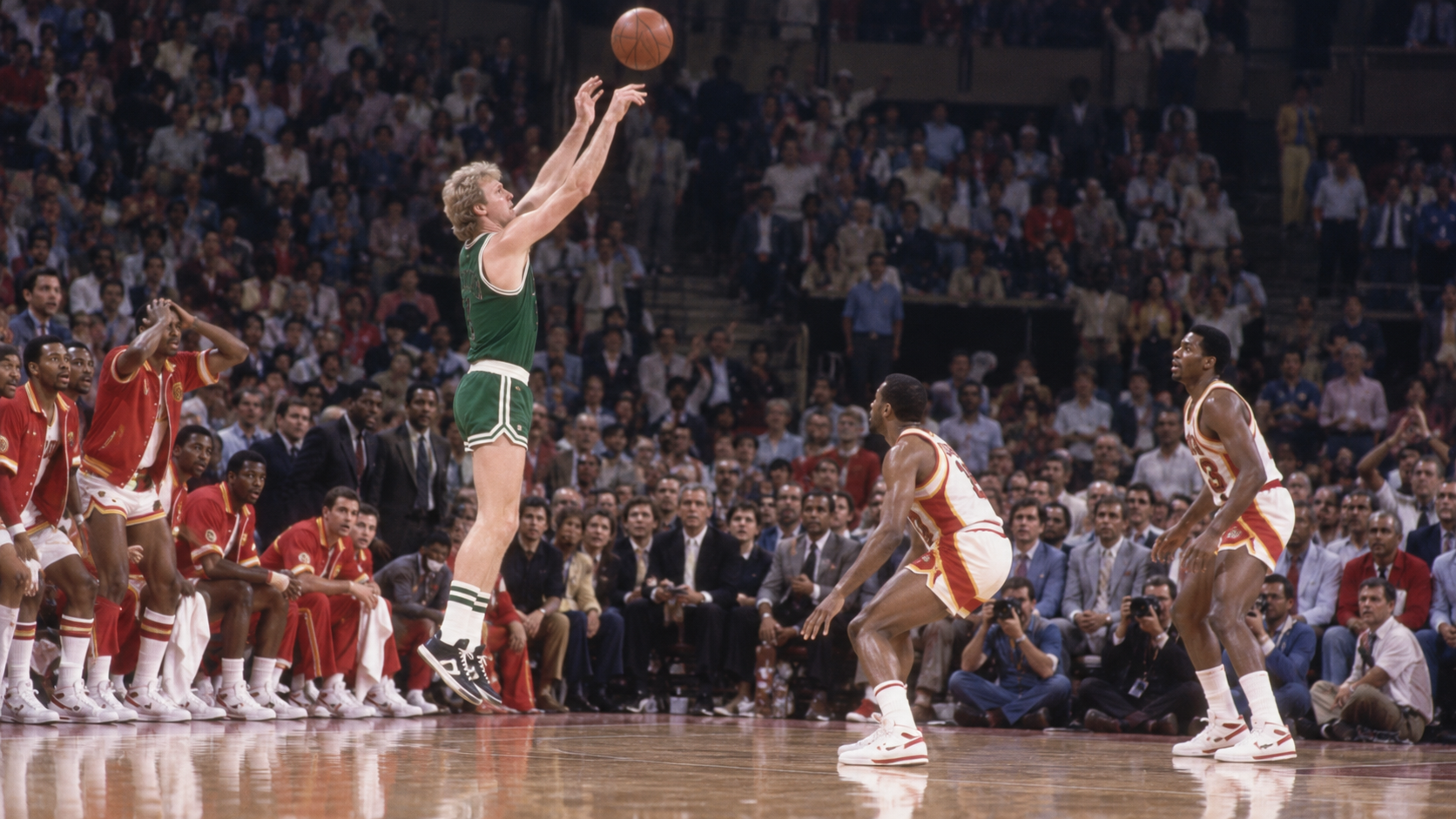 Photorealistic historical reconstruction of Larry Bird scoring 60 points against Atlanta in 1985